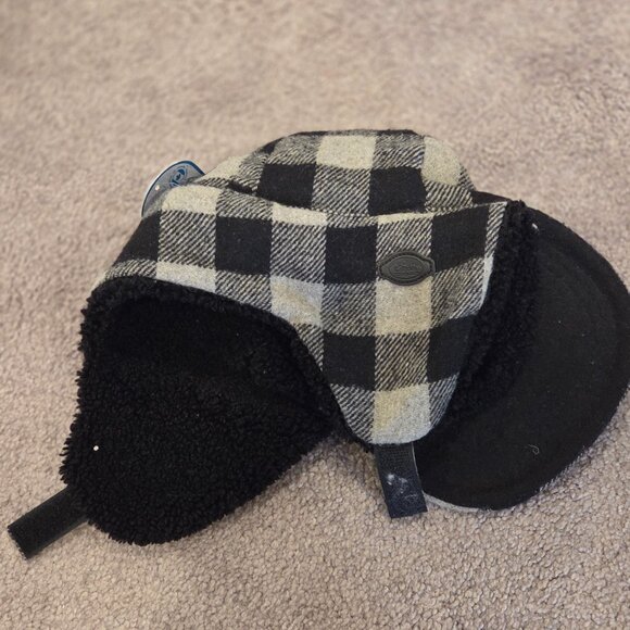 Trapper hat - Picture 2 of 3
